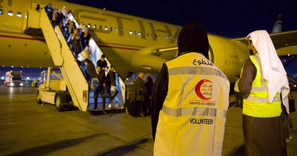 巴勒斯坦病人抵达阿联酋接受关键的医疗护理